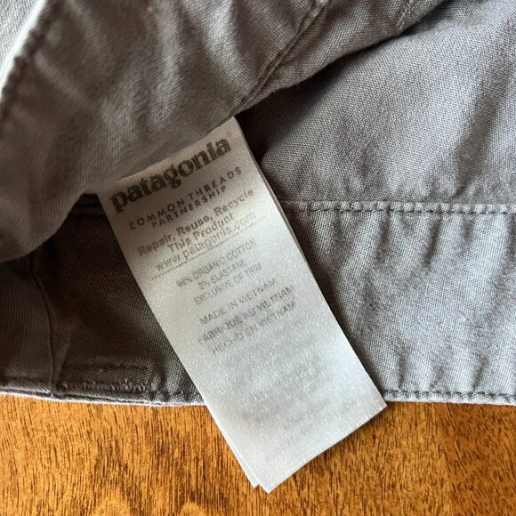 Patagonia lightweight capris 10 - Picture 8 of 11